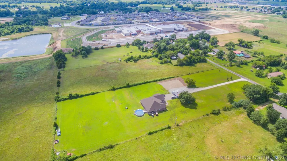 13316 E 122nd Street Collinsville, OK 74021