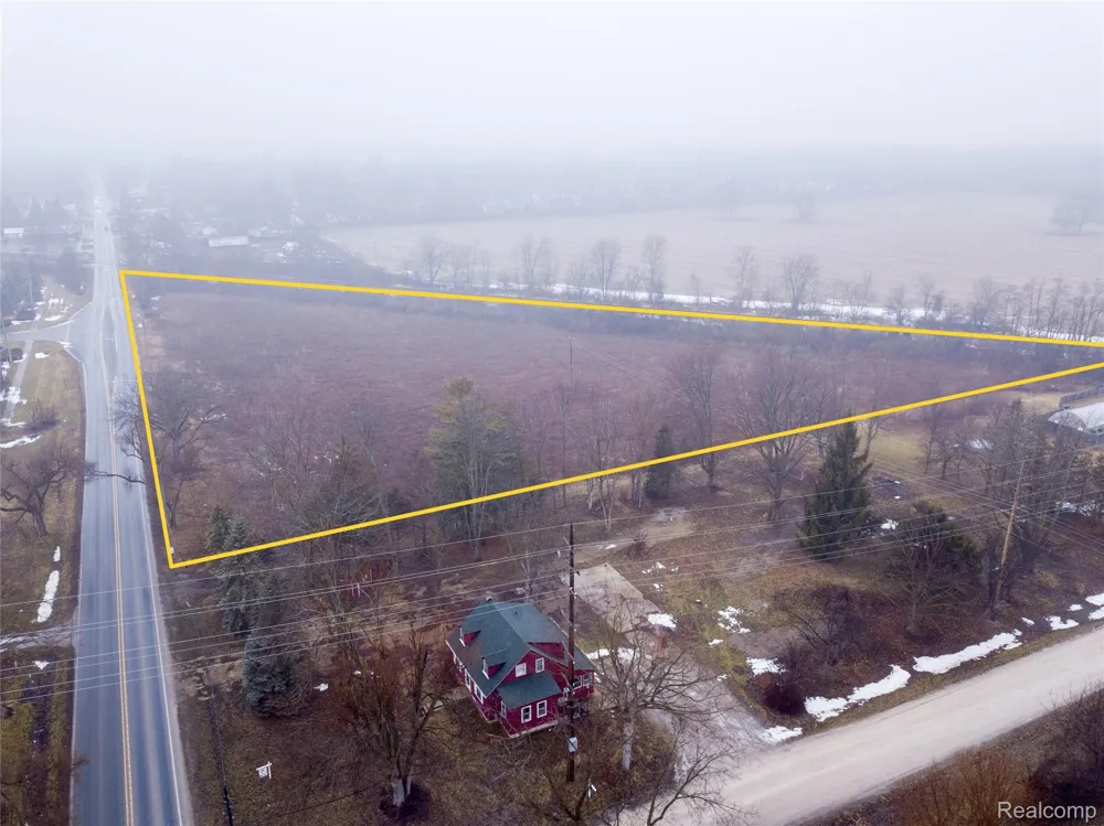 10467 Willis Road Augusta Charter Township, MI 48191