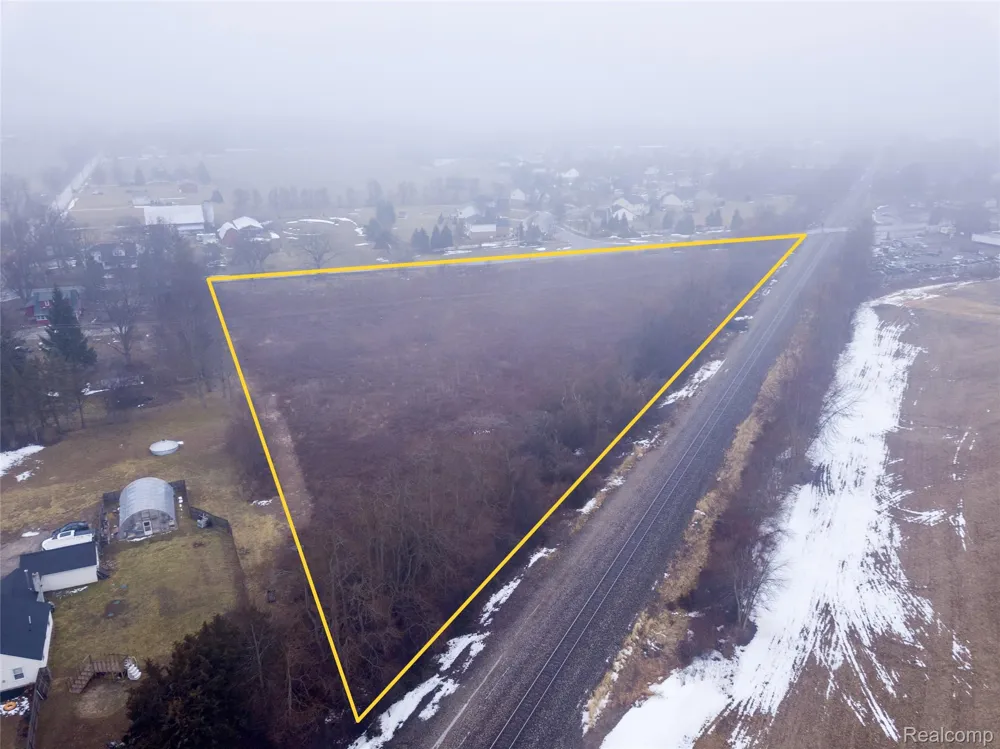 10467 Willis Road Augusta Charter Township, MI 48191