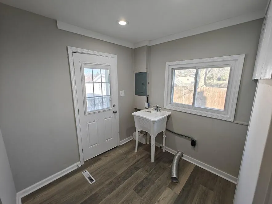 6627 E Berrien Street Eau Claire Village, MI 49111