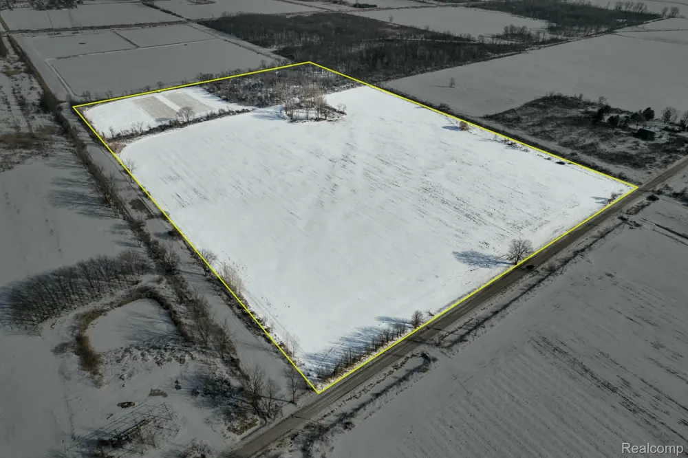 Donald Road Mussey Township, MI 48014