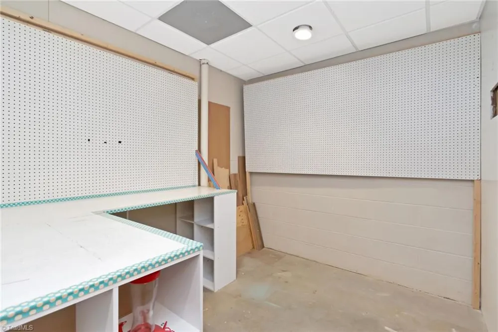 658 Green Point Lane Boomer, NC 28606