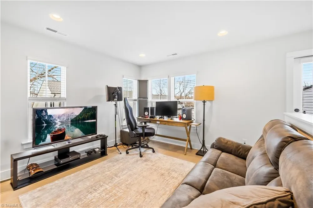 1130 Pegram Crossing Charlotte, NC 28205