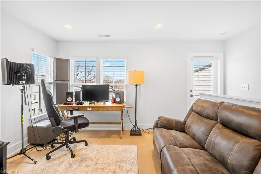 1130 Pegram Crossing Charlotte, NC 28205