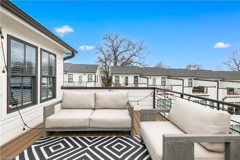1130 Pegram Crossing Charlotte, NC 28205