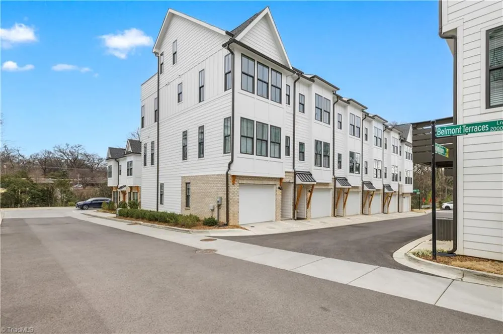 1130 Pegram Crossing Charlotte, NC 28205