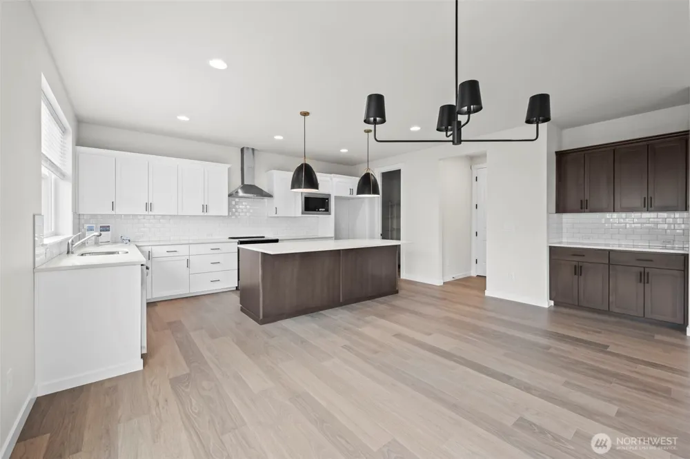 3183 Roosevelt Avenue Enumclaw, WA 98022
