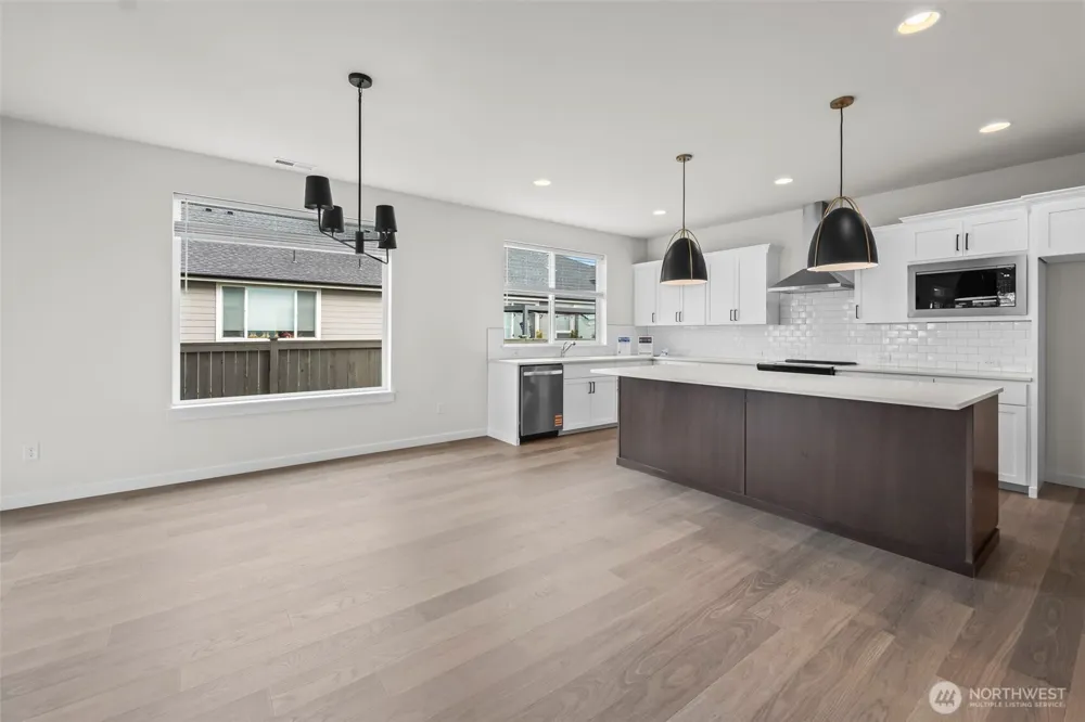 3183 Roosevelt Avenue Enumclaw, WA 98022
