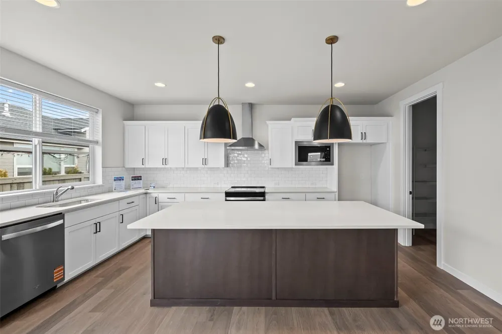 3183 Roosevelt Avenue Enumclaw, WA 98022