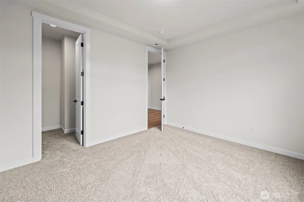 3183 Roosevelt Avenue Enumclaw, WA 98022