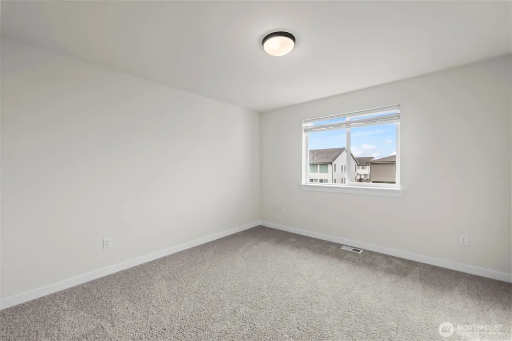 3183 Roosevelt Avenue Enumclaw, WA 98022