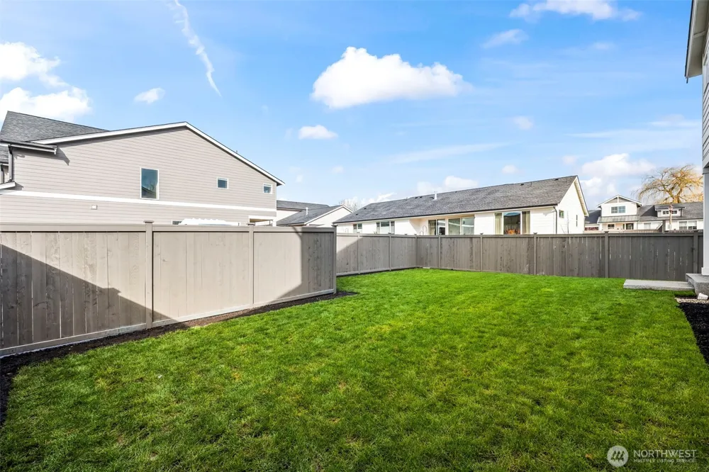3183 Roosevelt Avenue Enumclaw, WA 98022