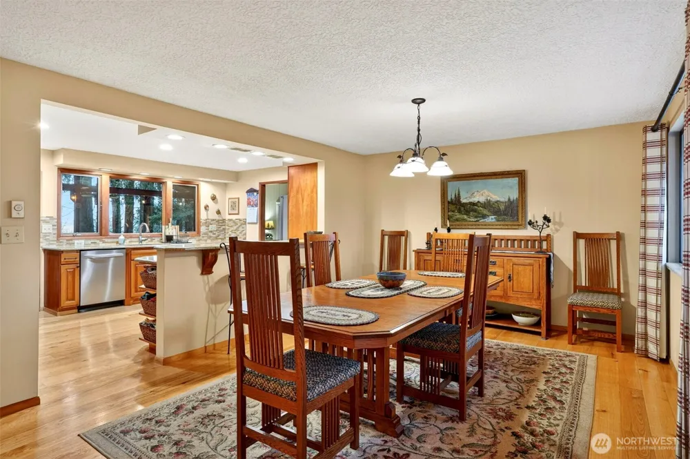 39310 NE 6th Avenue Woodland, WA 98674