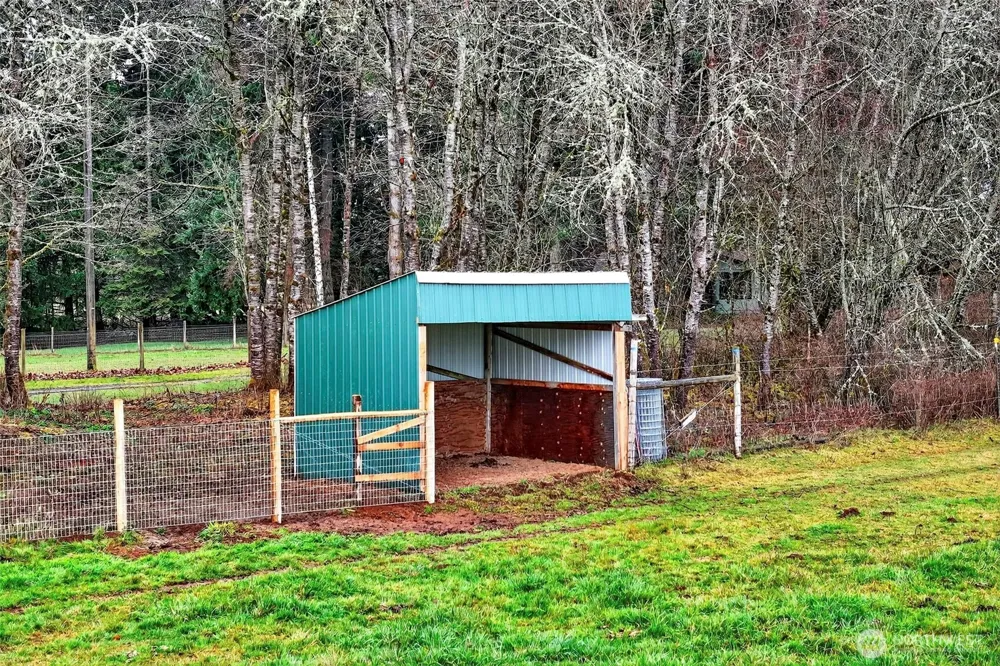 39310 NE 6th Avenue Woodland, WA 98674