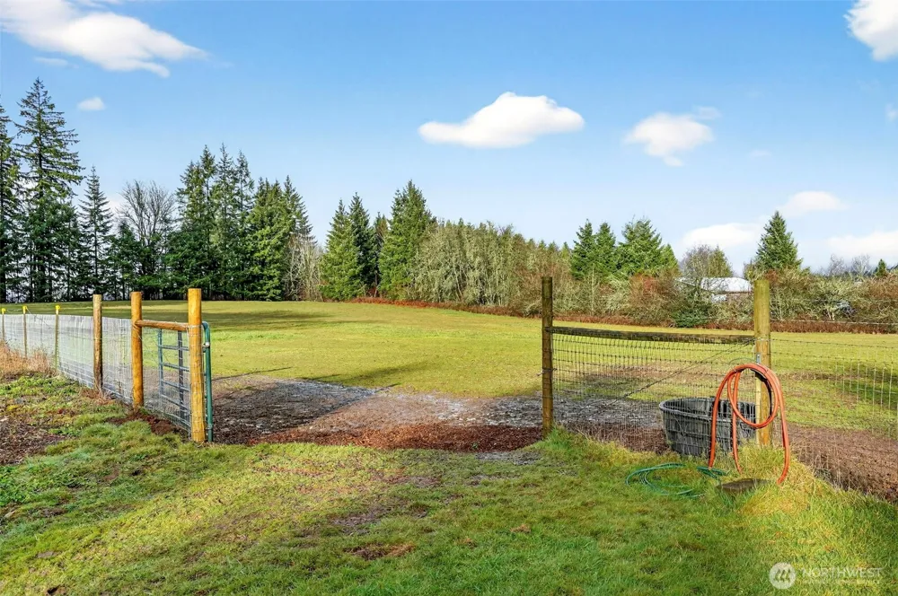 39310 NE 6th Avenue Woodland, WA 98674