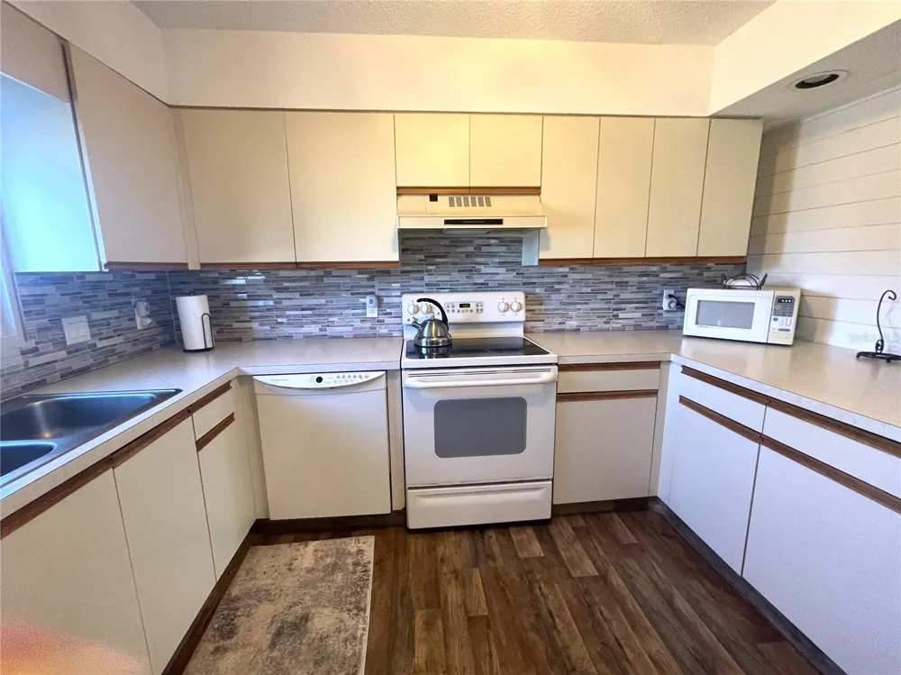 200 ROTONDA BOULEVARD W #A4 Rotonda West, FL 33947