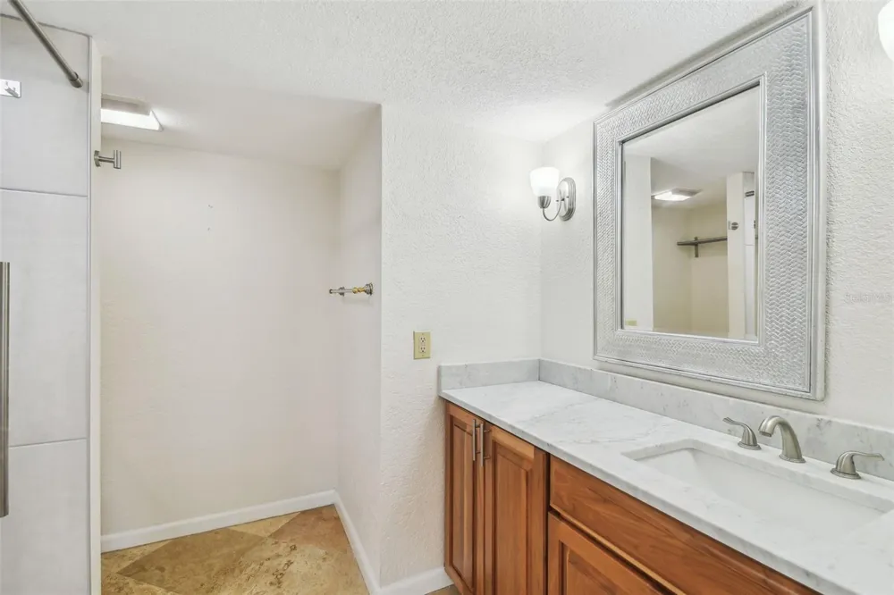 100 OAKMONT LANE #106 Belleair, FL 33756
