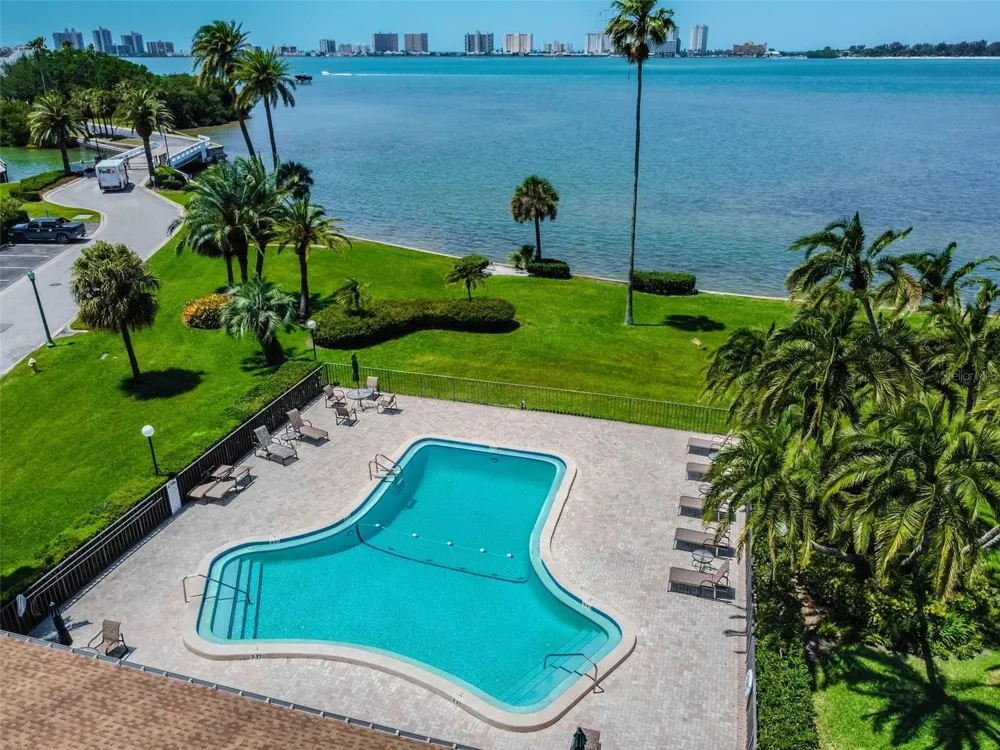 100 OAKMONT LANE #106 Belleair, FL 33756