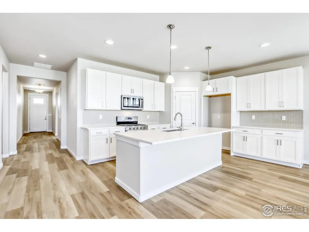 5871 Aspenglow Street Firestone, CO 80504