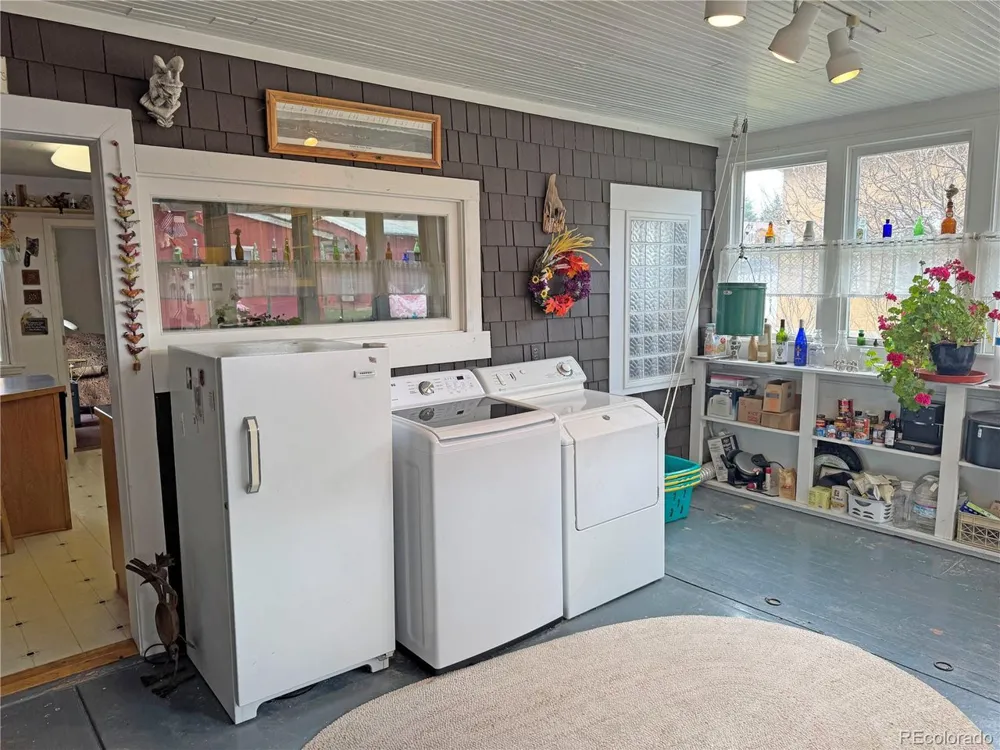 209 S Third Street Westcliffe, CO 81252
