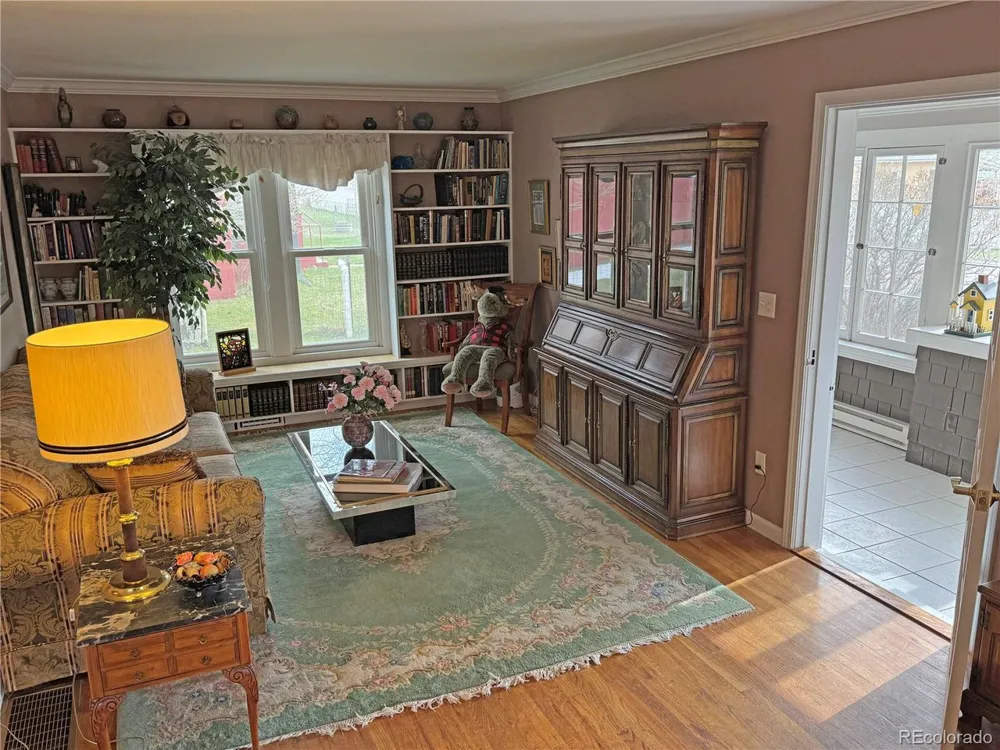 209 S Third Street Westcliffe, CO 81252