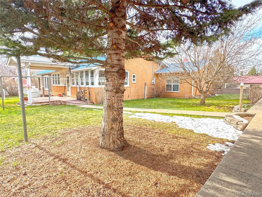 209 S Third Street Westcliffe, CO 81252