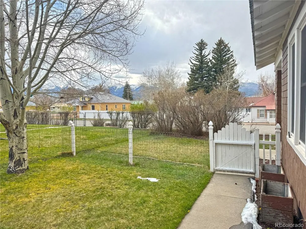 209 S Third Street Westcliffe, CO 81252