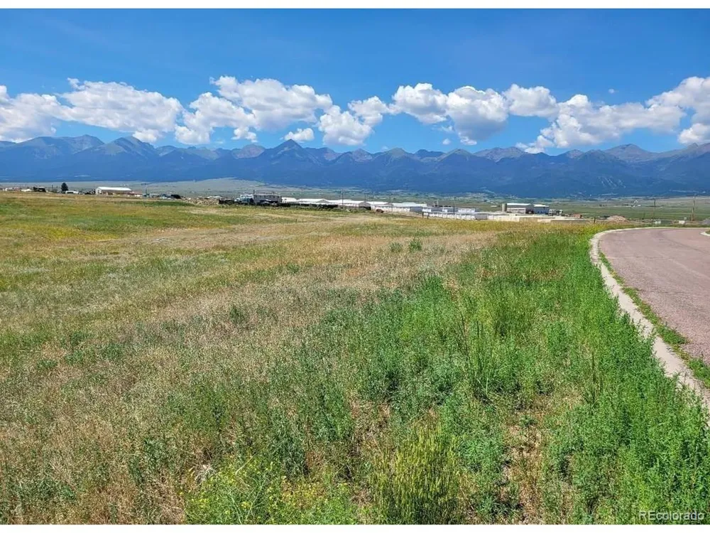 70 Mineral Road Westcliffe, CO 81252