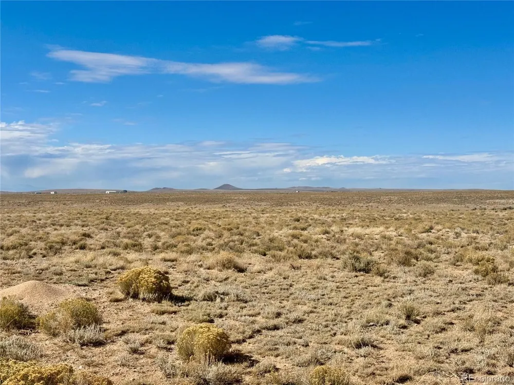 7 7th Street Blanca, CO 81123