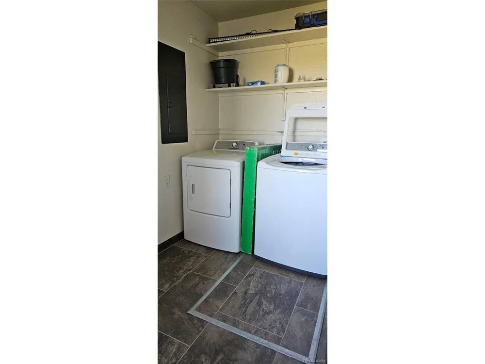 708 W 1st Avenue Kit Carson, CO 80825