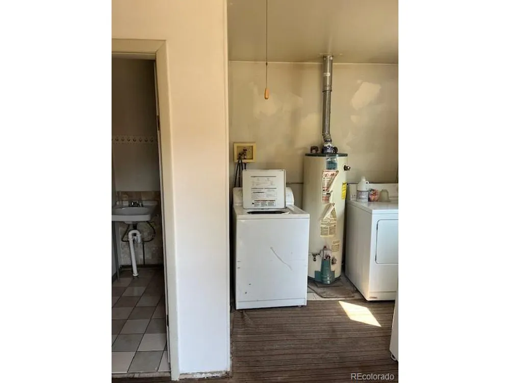 518 Trinchera Street San Luis, CO 81152