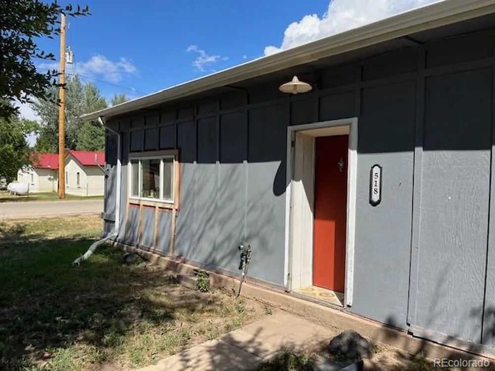 518 Trinchera Street San Luis, CO 81152