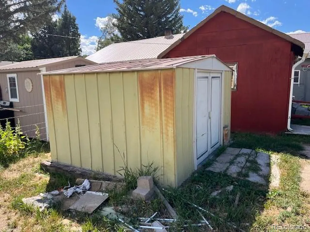 518 Trinchera Street San Luis, CO 81152