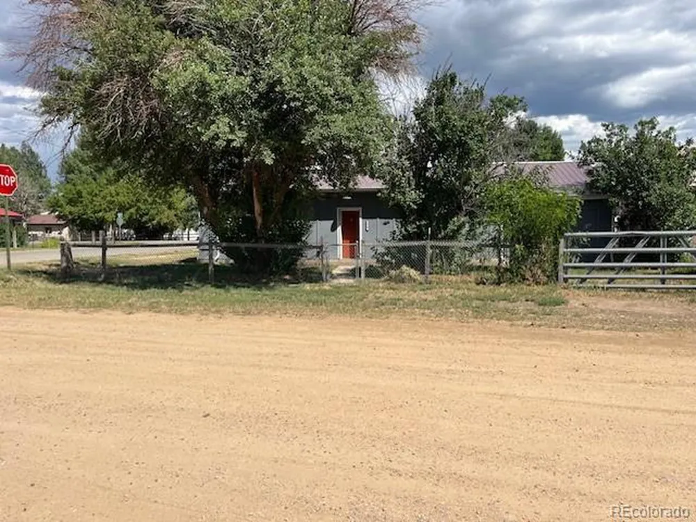518 Trinchera Street San Luis, CO 81152