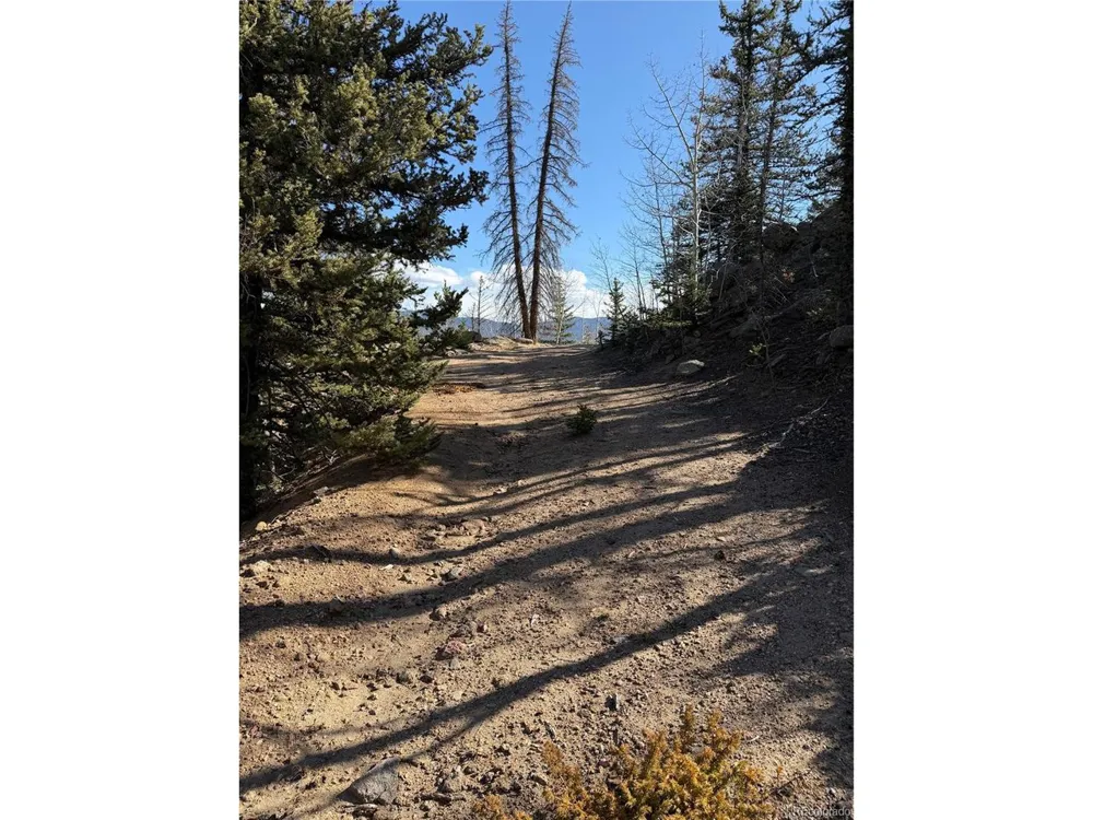 2201 Overland Circle Jefferson, CO 80456