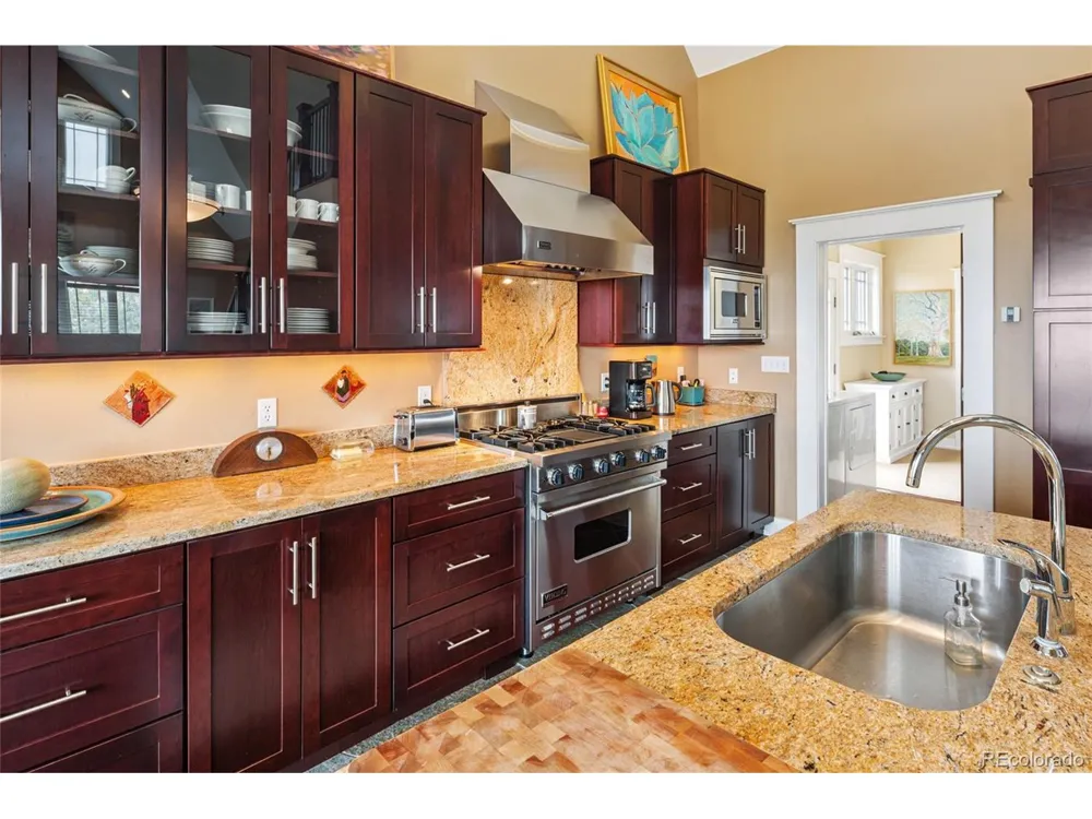 637 Panorama Way Crestone, CO 81131