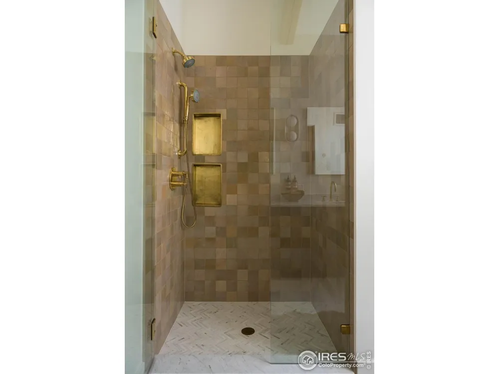 37797 W Highway 14 Bellvue, CO 80512