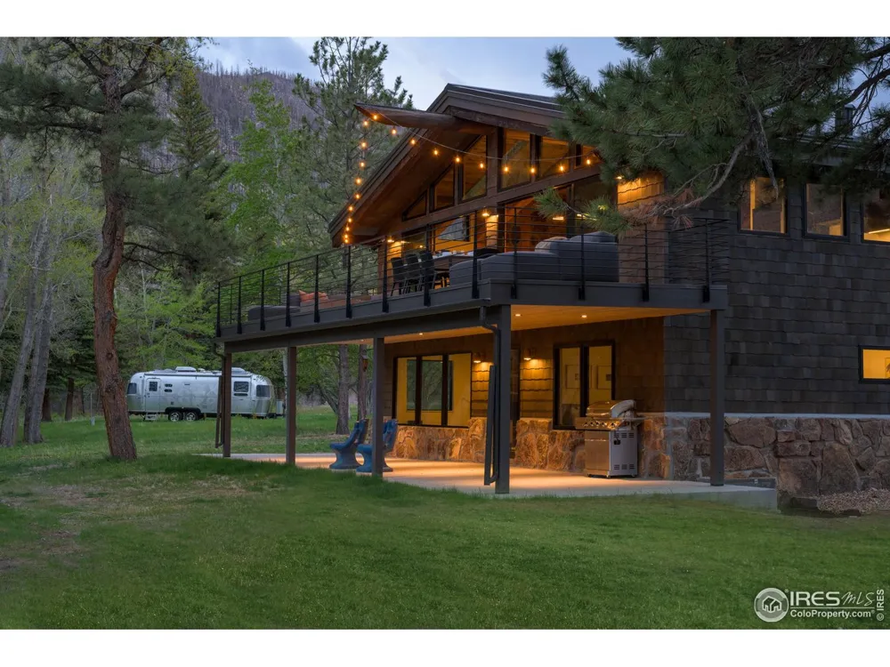 37797 W Highway 14 Bellvue, CO 80512