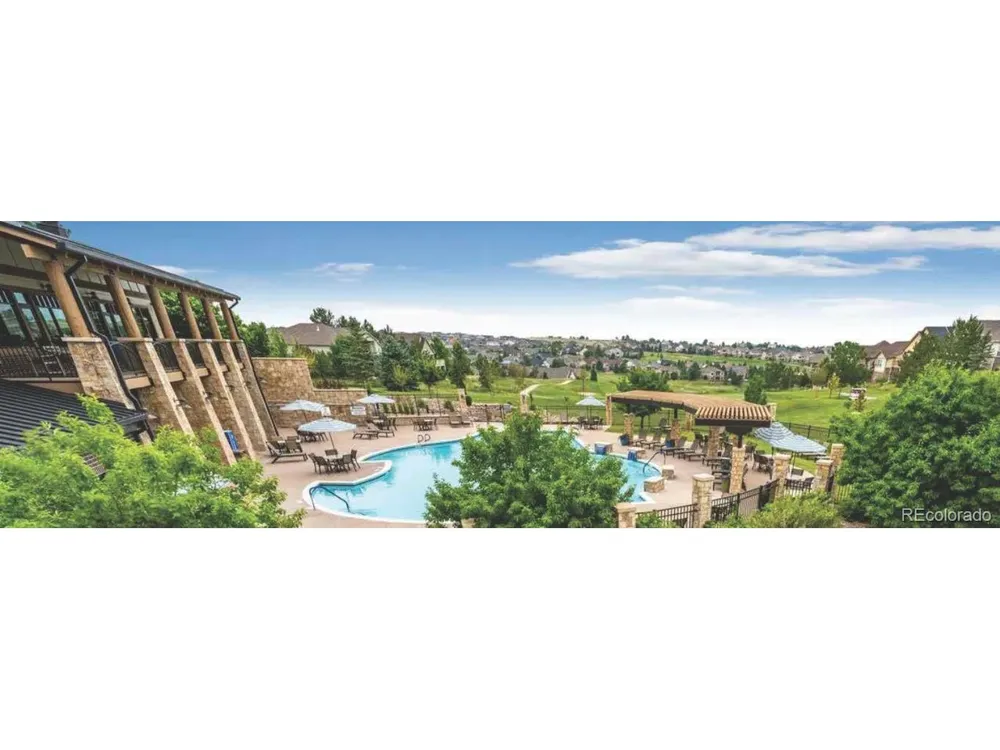 8017 S Algonquian Circle Aurora, CO 80016