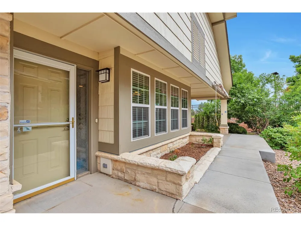 8017 S Algonquian Circle Aurora, CO 80016