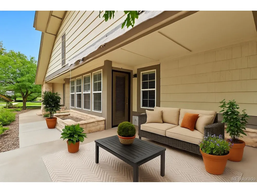 8017 S Algonquian Circle Aurora, CO 80016