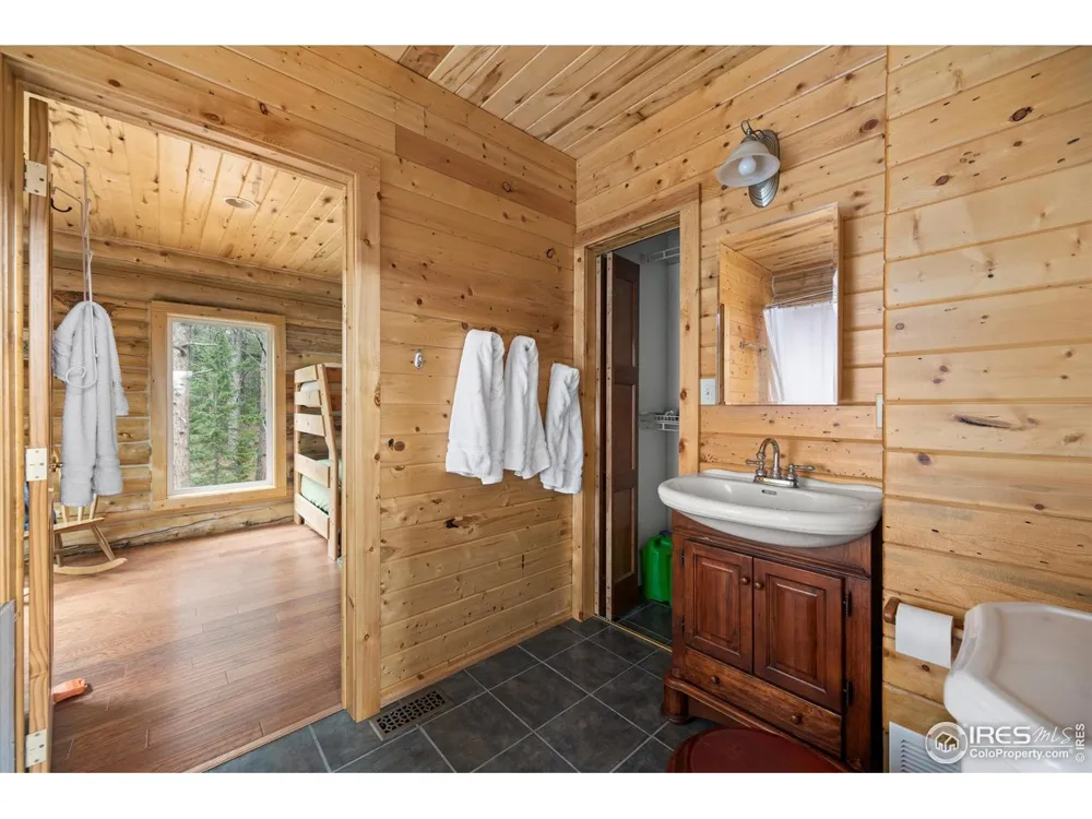 122 Elk Way Drake, CO 80515
