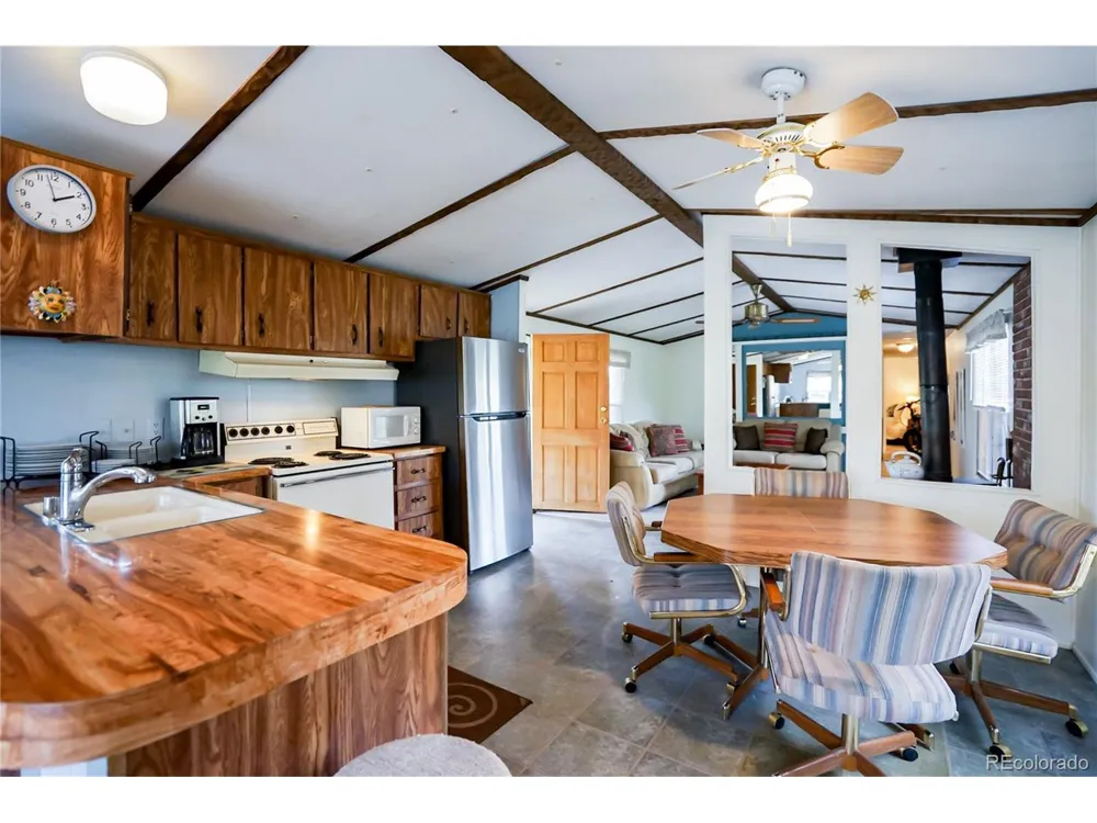 301 W Ryus Avenue La Veta, CO 81055