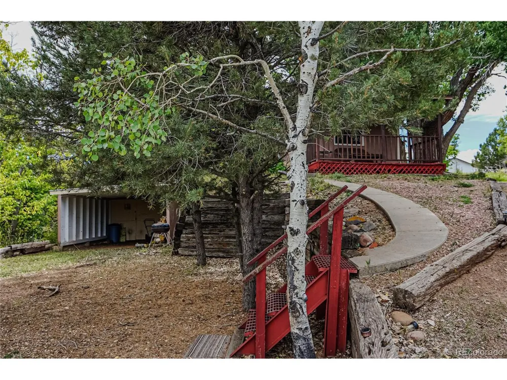 301 W Ryus Avenue La Veta, CO 81055