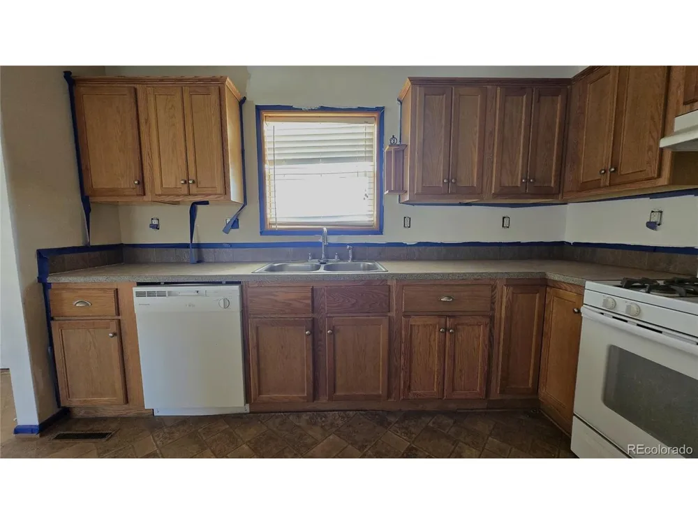1428 Carlson Road Rye, CO 81069