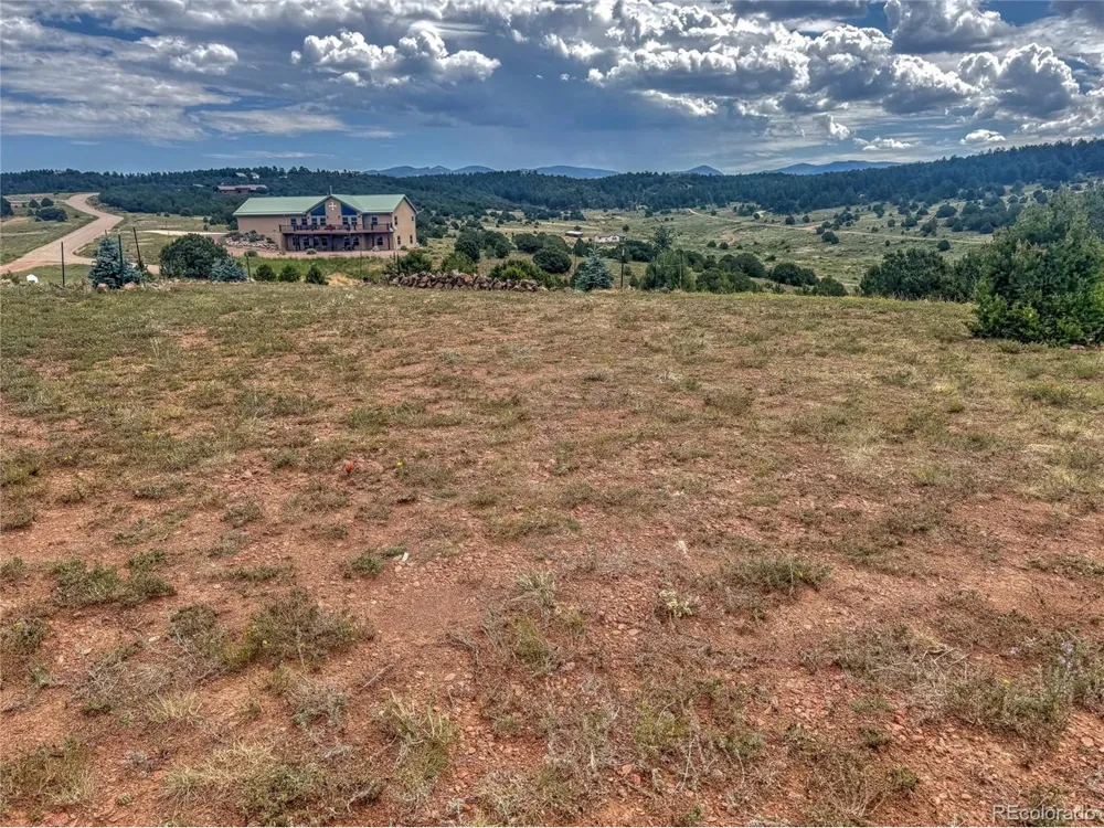 21 Kiowa Road Westcliffe, CO 81252