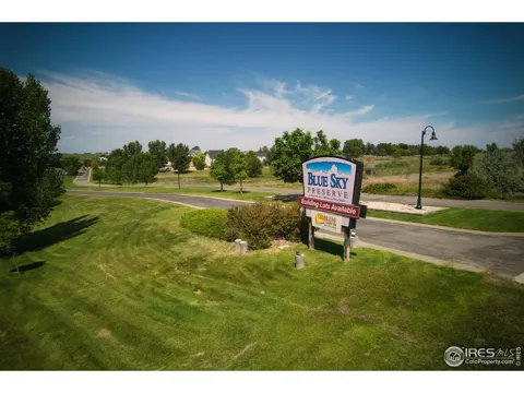 24 Lakeview Circle