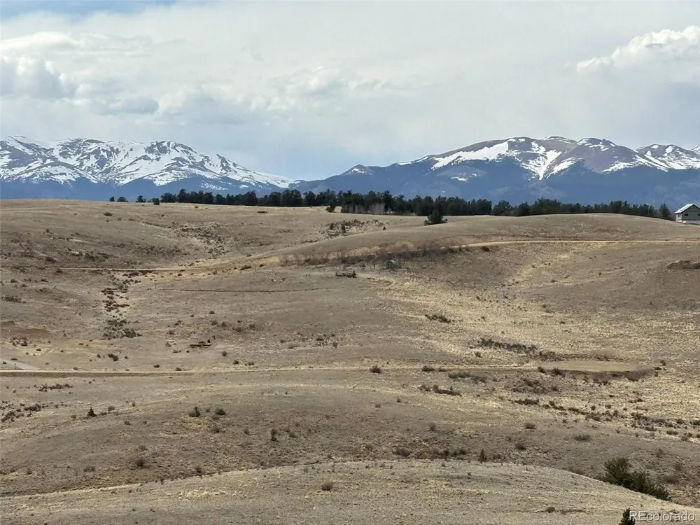 317 Lippzana Road Como, CO 80432