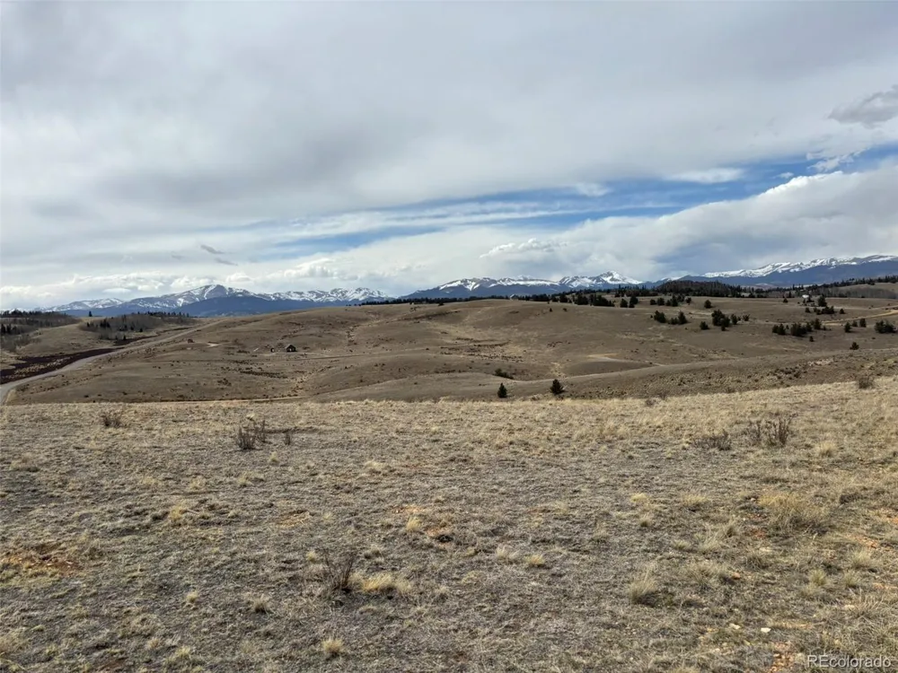 317 Lippzana Road Como, CO 80432
