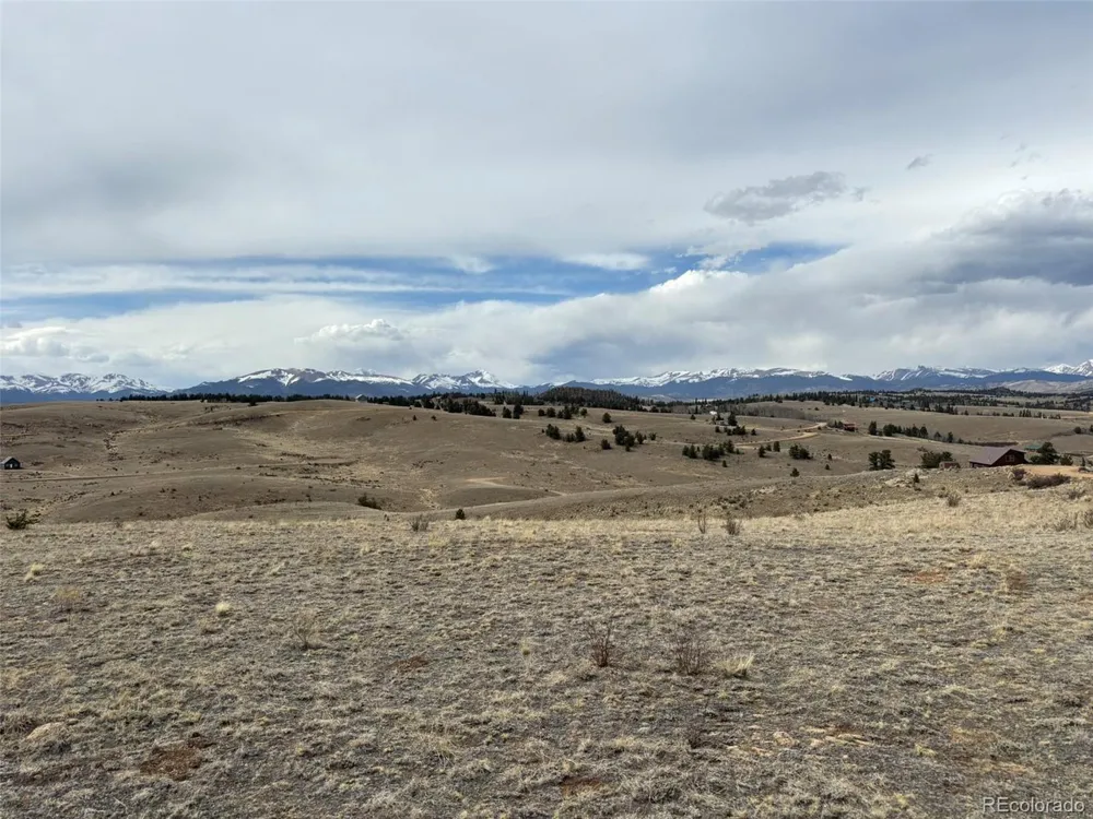 317 Lippzana Road Como, CO 80432